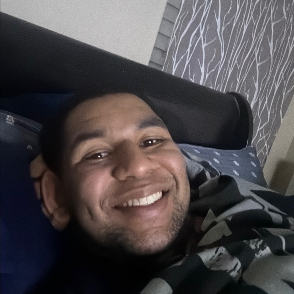 Meet your Posher, Cameron